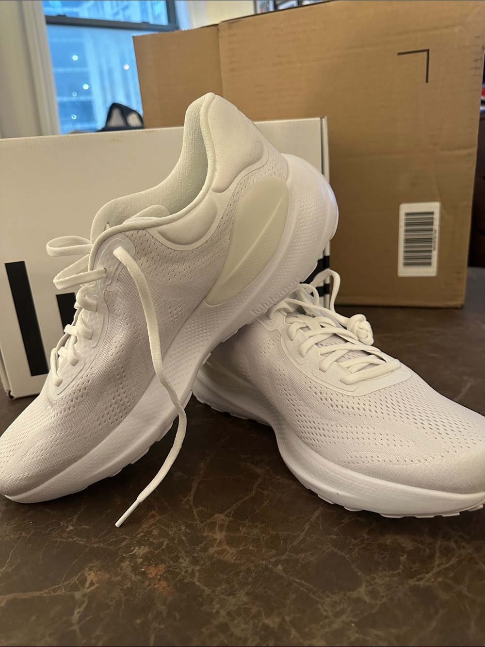 Lululemon Men’s Beyondfeel Running Shoe, Size 14